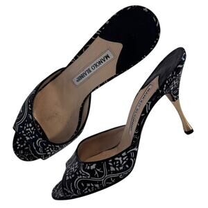 Vintage Manolo Blahnik Black & White Floral Open Toe Mule Heels Size 37